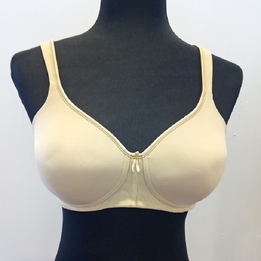 Vanity Fair Cream/Beige Women's Bra Size 38B WireFree Style #72335